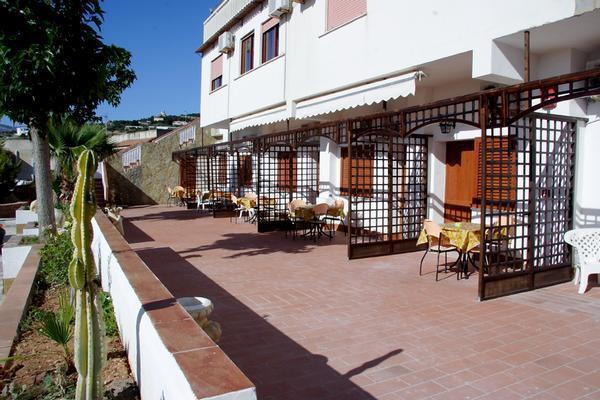 Mediterraneo Residence Sciacca Rum bild