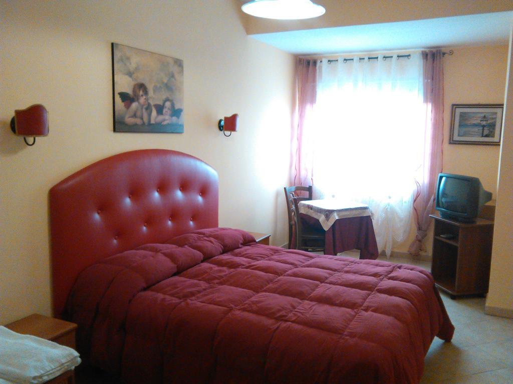 Mediterraneo Residence Sciacca Rum bild